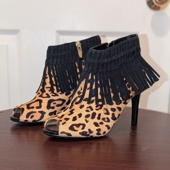 J. Renee Size 6M Saharra Leopard Print Fringe Peep-Toe Ankle Boot - Picture 3 of 8